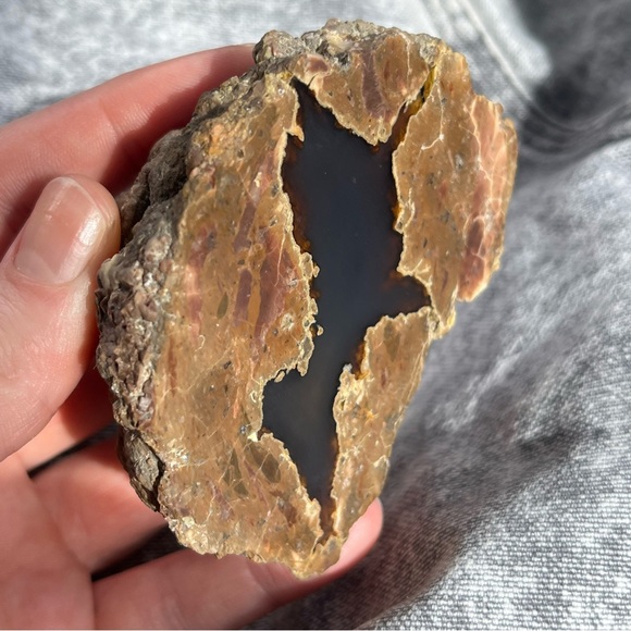 Thunderegg Oregon lava crystal mineral natural home mantle decor gemstone bundle - Picture 5 of 9